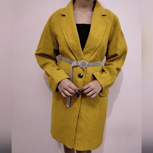 🌈Yellow coat - Picture 3 of 8